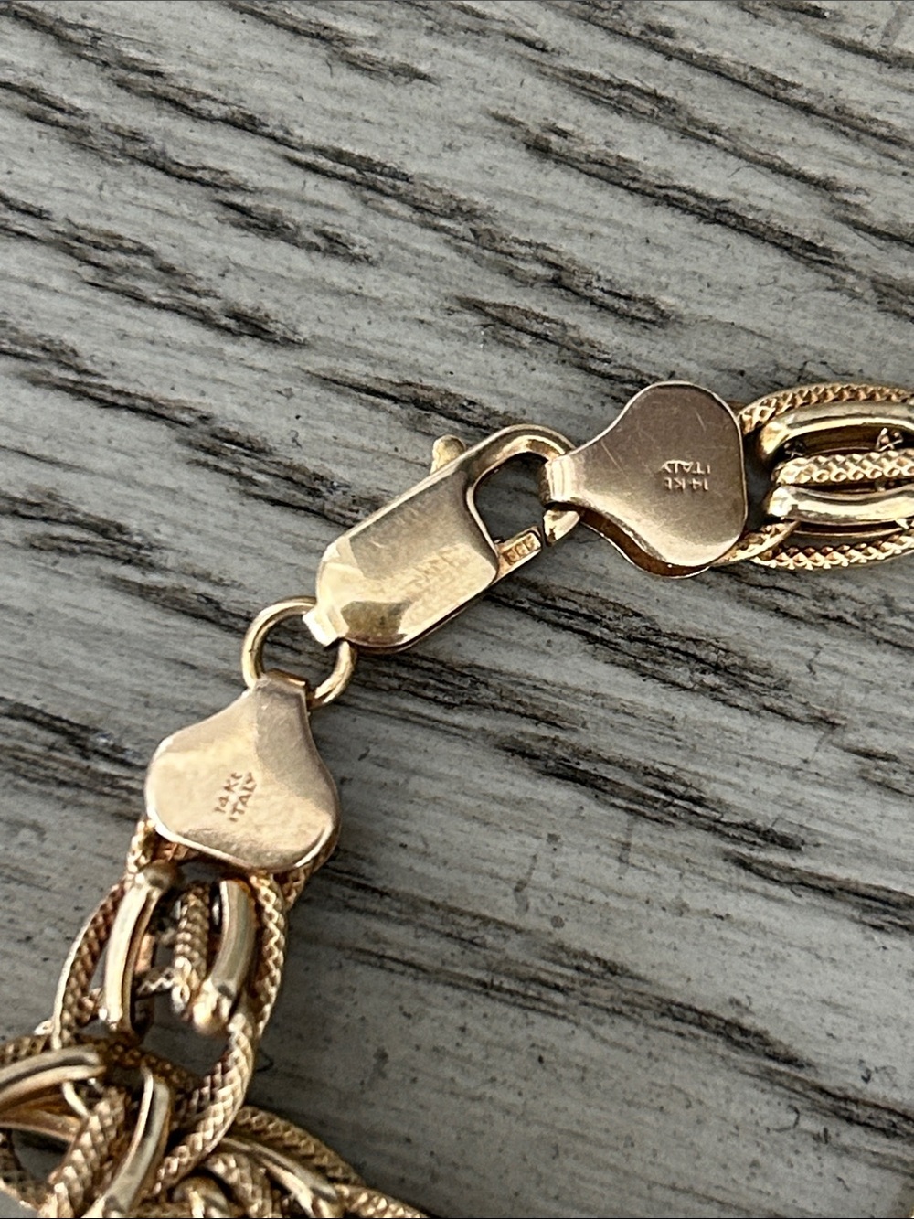 14 kt Gold Eternal Link Chain Bracelet - Picture 2 of 7